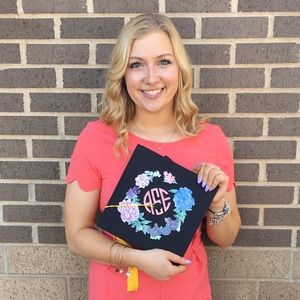 Meet your Posher, Abby